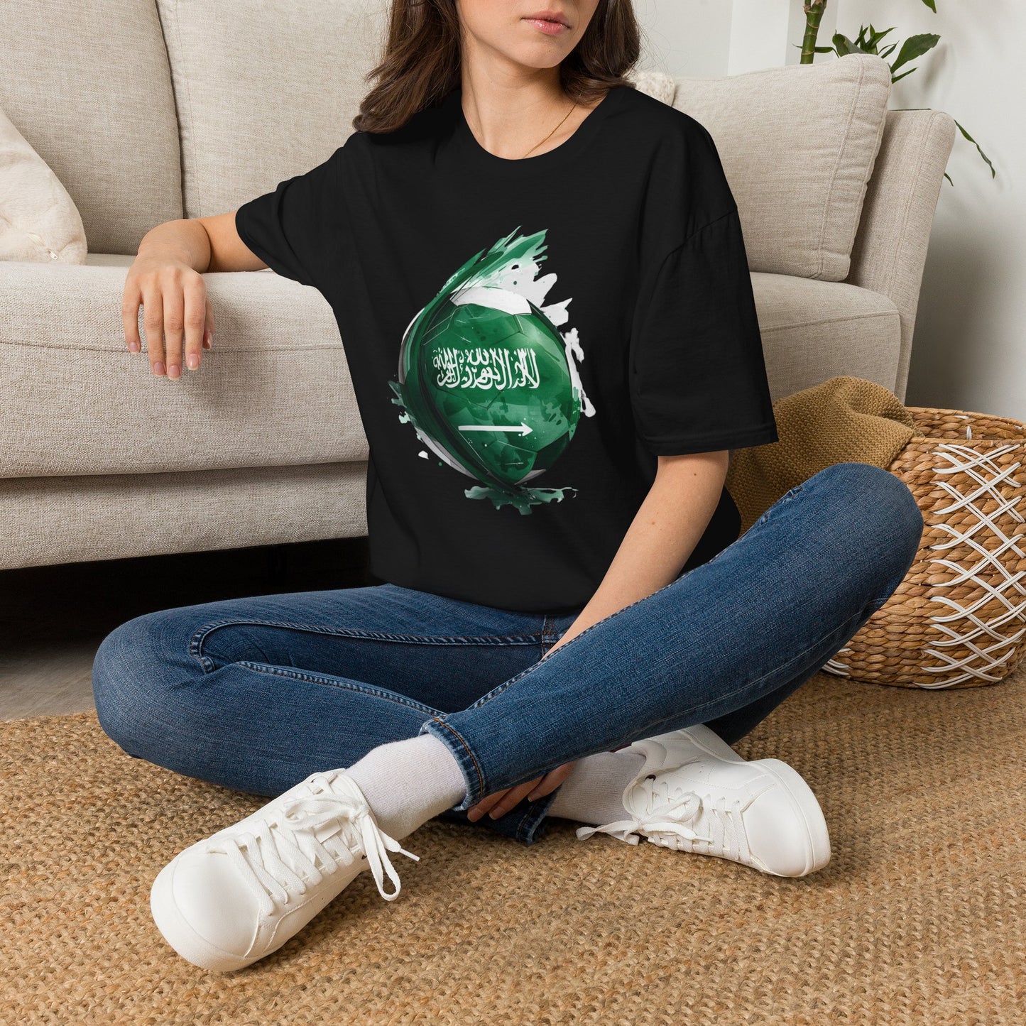 Saudi Arabia Football Flag Splatter T-Shirt Abstract Green Falcon Soccer Tee