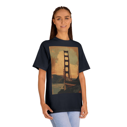 Golden Gate Bridge Art Print T-Shirt Vintage-Styled Classic Tee