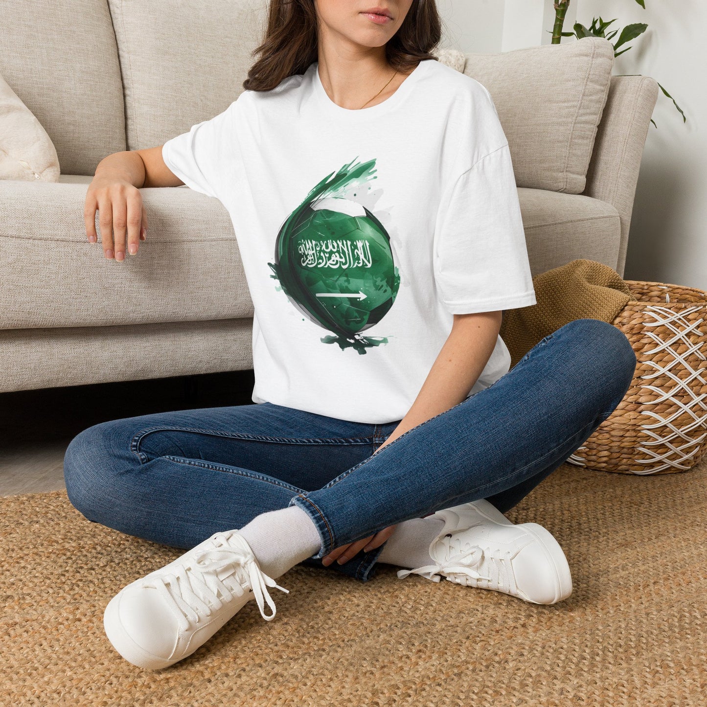 Saudi Arabia Football Flag Splatter T-Shirt Abstract Green Falcon Soccer Tee